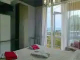 Трёхместный номер боковой море