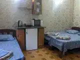 Трёхместный номер №01,02 стандарт, 1 этаж.