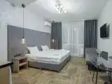 Апартаменты полулюкс трёхместный с видом на реку