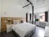 Семейный номер Студия на мансарде с кухней
