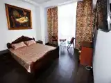 Двухместный с 1 кроватью двухместный с 1 большой кроватью и собственной ванной комнатой