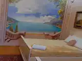 Четырёхместный номер с двумя кроватями