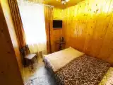Трёхместный номер стандарт с видом на горы
