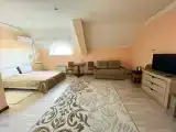 Трёхместный номер улучшенный