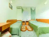 Трёхместный номер стандарт с видом на город