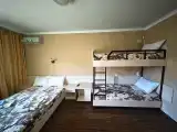 Трёхместный номер стандарт с бесплатной доставкой к заповедному пляжу