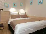 Трёхместный номер люкс