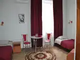 Двухместный номер с 2 отдельными кроватями 1 категории с раздельными кроватями, полным сан. узлом