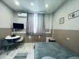 Уютный апартамент в центре с видом на город и море