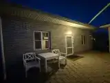 Дом с бассейном