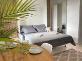 Апартамент полулюкс у моря