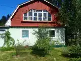 Уютный дом в местечке Лососинное
