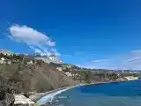 Двухуровневые уютные апартаменты в Алупке первая береговая линия