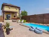 Речной клуб Коттедж Красивый