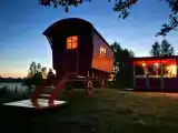 Уникальный арендный объект Кибитка на холме
