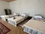 Новый уютный домик в сельской местности из двух комнат для отдыха