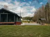 Зелёный дом у леса | zis is village | купель и терраса