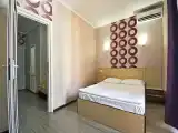 Двухместный номер с 1 кроватью стандарт двухкомнатный с балконом, вид во двор