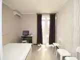 Двухместный номер с 1 кроватью Стандарт с видом на бассейн с балконом