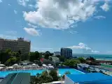 Одна минута от моря, с видом на море