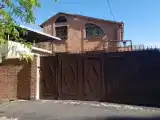 Просторный дом в Кисловодске у нарзанного источника