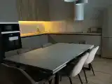 Дом в современном стиле с видом на горы