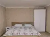 Рядом с парком и нарзаном