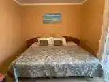 Квартира-студия с лоджией в центре