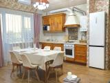 Апартамент 4х комнатные, кухня, 2 санузла, 3 спальни, парковка