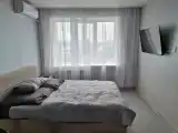Уютная студия в центре города с видом на мосты Владивостока