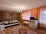 Уютная квартира возле Курортного бульвара с видом на горы и город