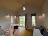 Синий домик в поле