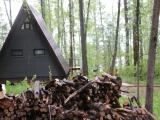 Уютный домик Серый A-Frame с террасой