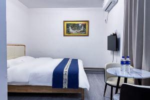 Bear Egg Inn (Erhai Park Dali High speed Railway Station Branch), Дали