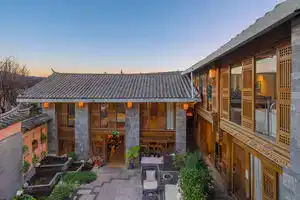 Отель «Lin Ju Garden Inn», Лицзян