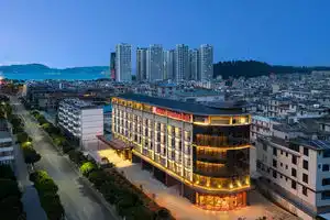 Hilton Garden Inn Dali Erhai Park, Дали