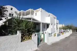 Fira Backpackers Place, Фира
