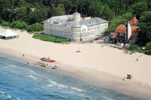 Jurmala Beachfront Mansard One Bedroom Apartment, Юрмала