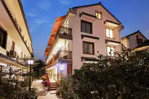 Hangzhou Qi She · Lane Home stay, Ханчжоу