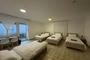 Erft Apartment, Керпен
