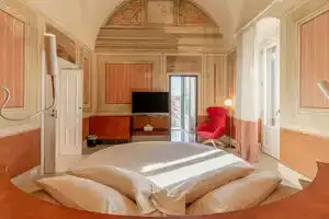 Quarry Resort, Матера