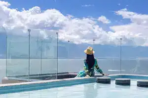 Dali Little Dolphin Resort hotel, Дали