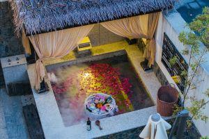 Big House Hot Spring Courtyard Hotel, Сиань