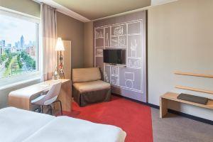 Отель «ibis Frankfurt City Messe», Франкфурт-на-Майне