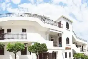 MichelMar studios and apartments, Неос Мармарас