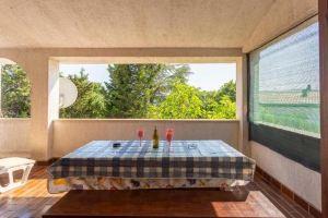 Nice Apartment in Pinezici with Wifi, Pinezići