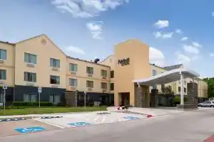 Отель «Fairfield Inn Arlington Near Six Flags», Арлингтон