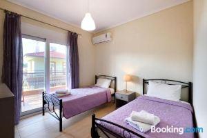 Botanica Villas & Apartments, Неос Мармарас