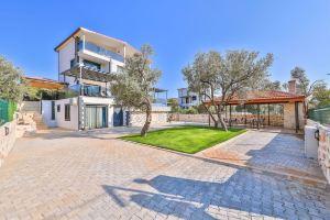 Villa Kas Bohem - Sleeps 12 - Close to Town and Beach, Каш
