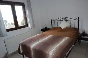 ZografosHome, Калаврита